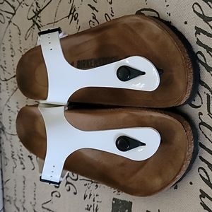 EUC Birkenstock sandals